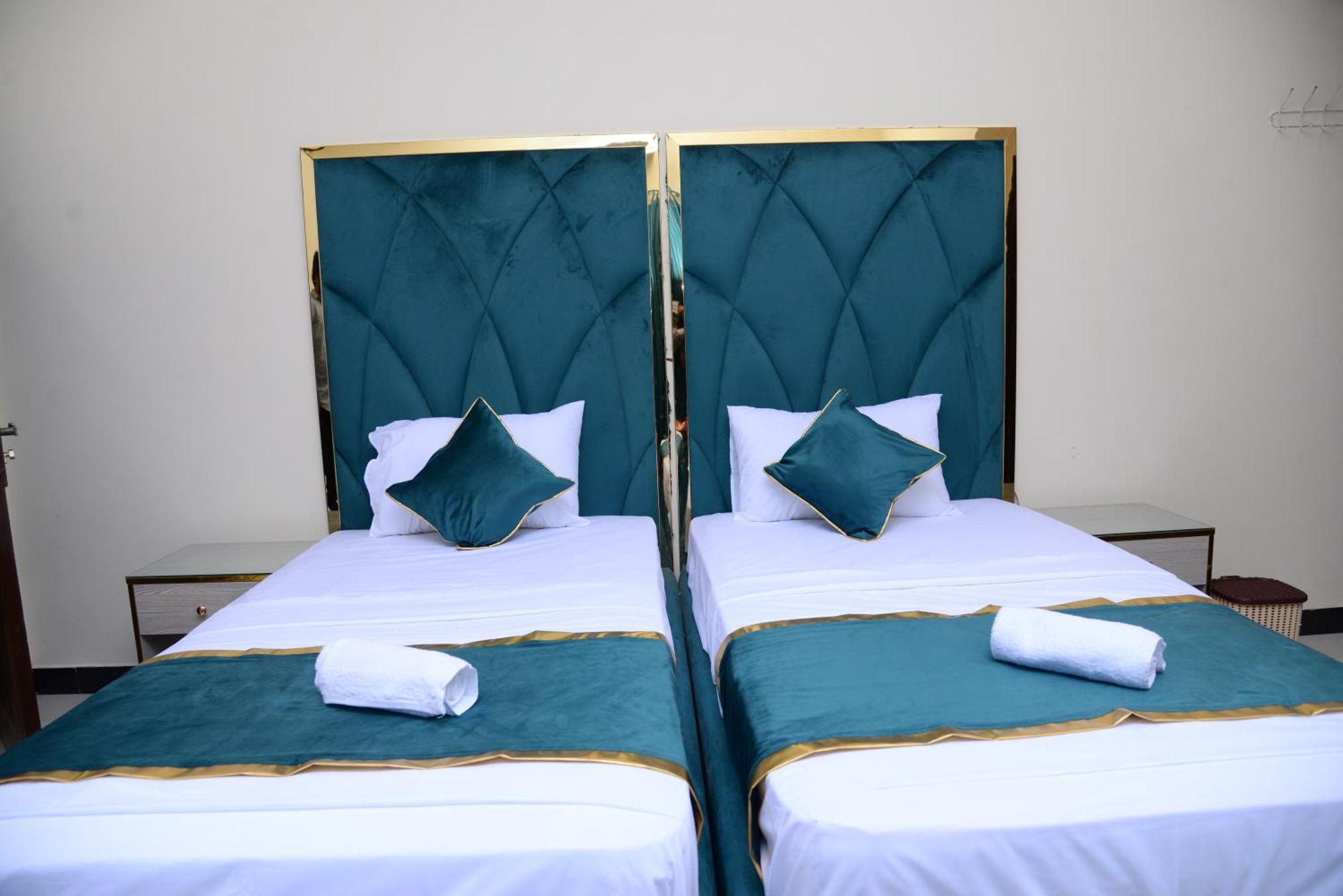 Go Room Hotel Lahor Dış mekan fotoğraf