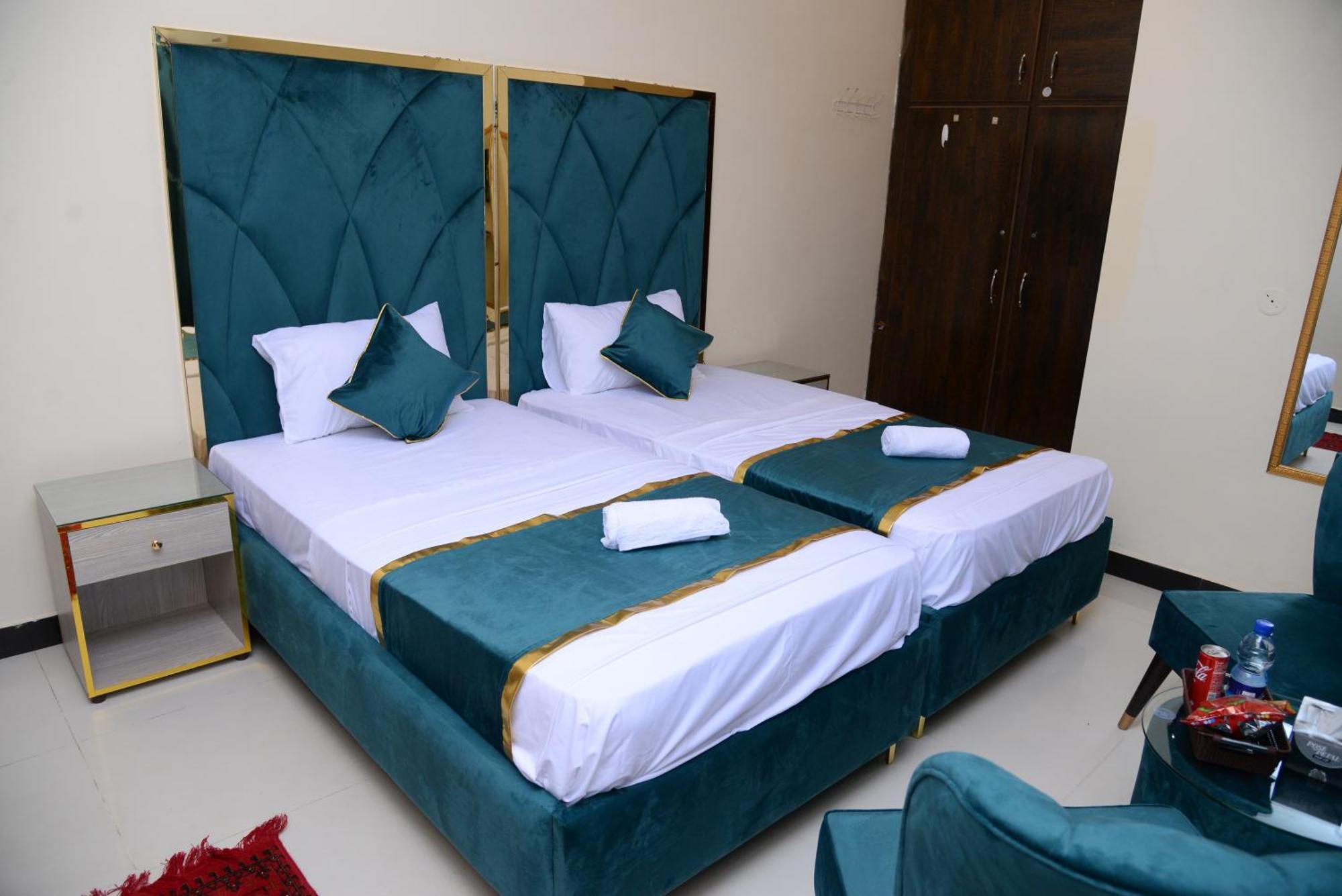 Go Room Hotel Lahor Dış mekan fotoğraf