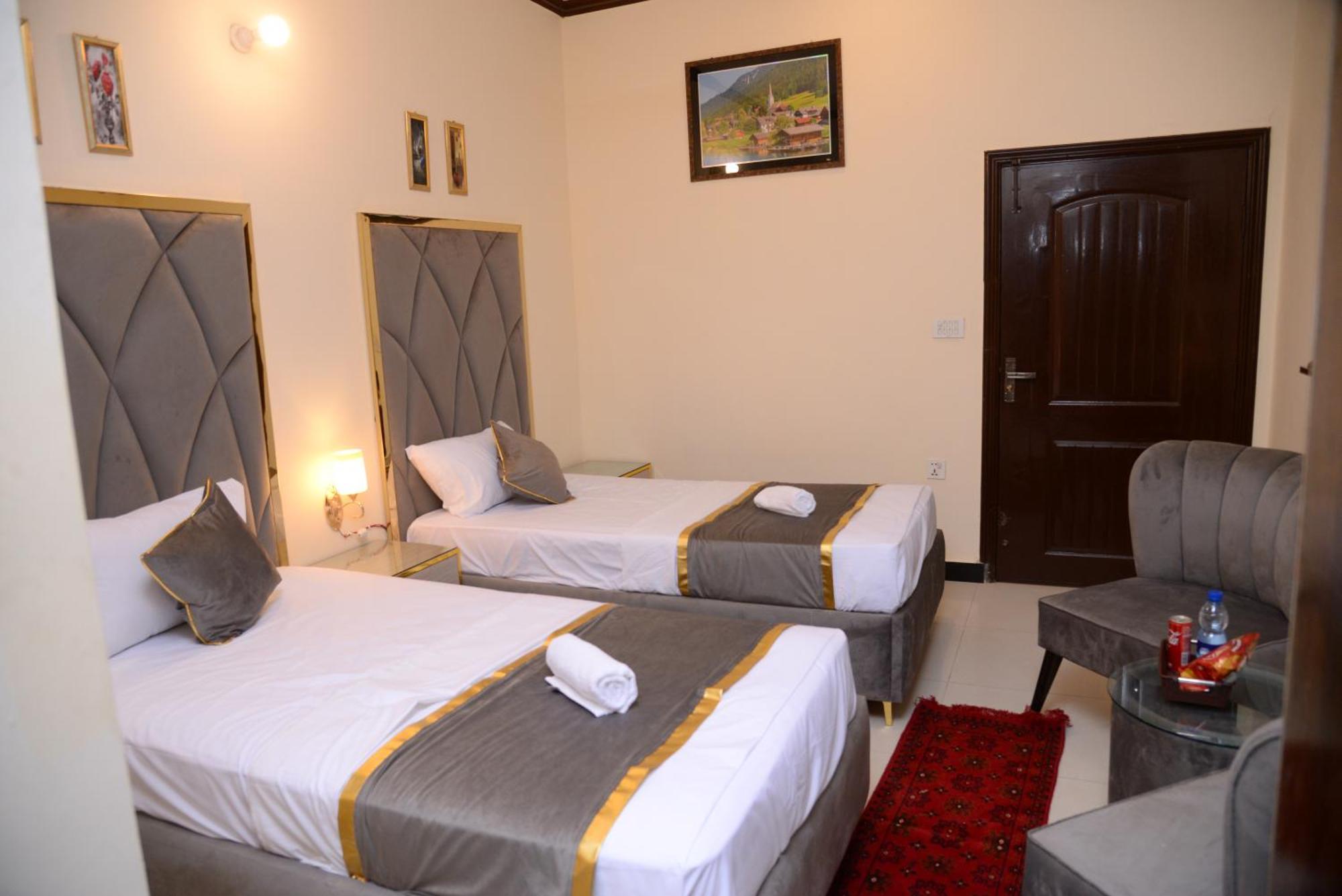 Go Room Hotel Lahor Dış mekan fotoğraf